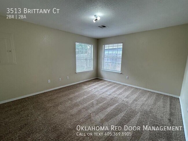 Foto del edificio - 3513 Brittany Ct