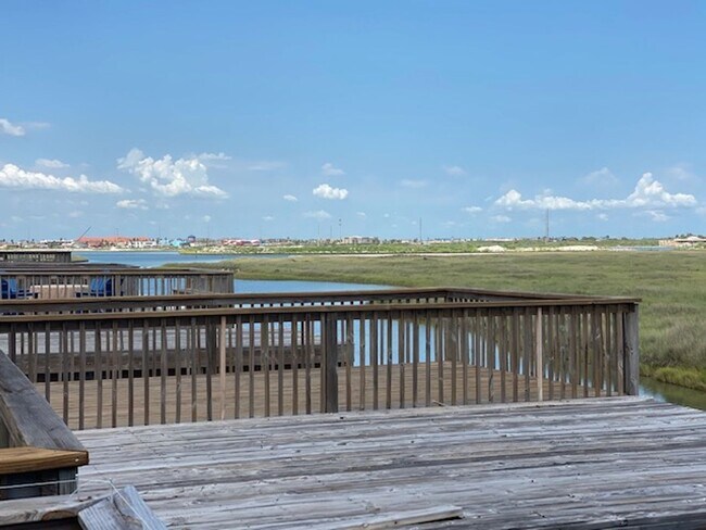 Building Photo - Joya Del Mar Unit 502