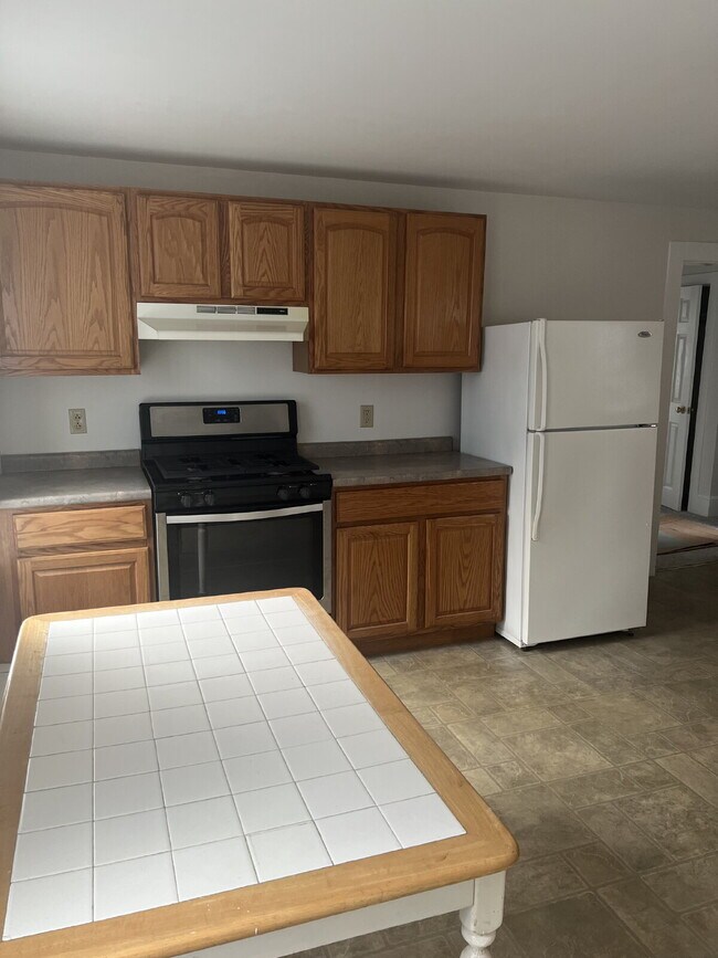 Foto del edificio - Newly renovated first Floor 1-Bedroom Apar...