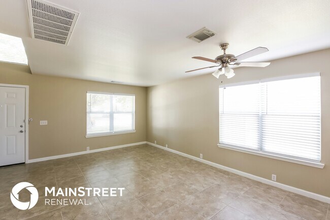 Foto del edificio - 8130 Rosespur Park