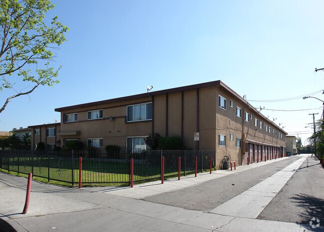 Building Photo - 829 S Townsend St