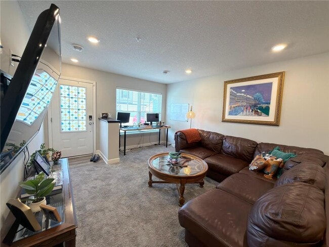 Building Photo - 10518 Weston Wy N