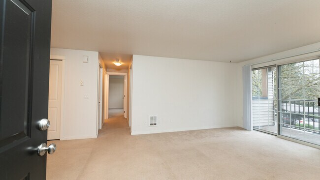 Building Photo - 224 9th St