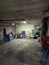 Building Photo - 338 Harvard St