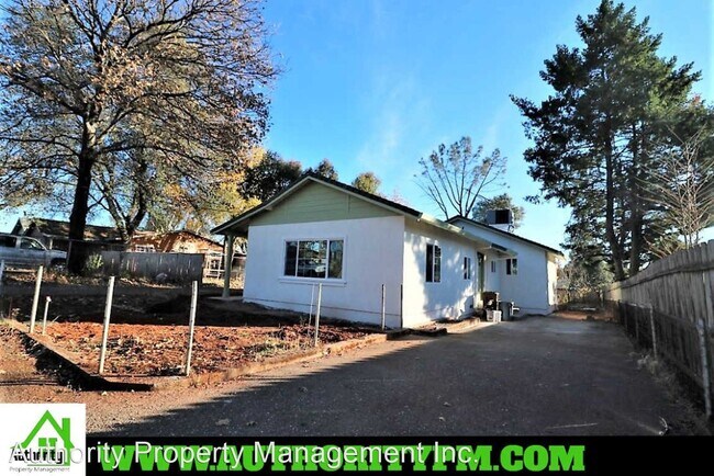 Building Photo - 3 br, 2 bath House - 4140 Chico St