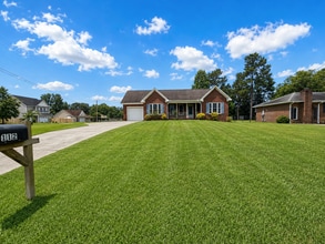 Building Photo - 112 Wilda Dr