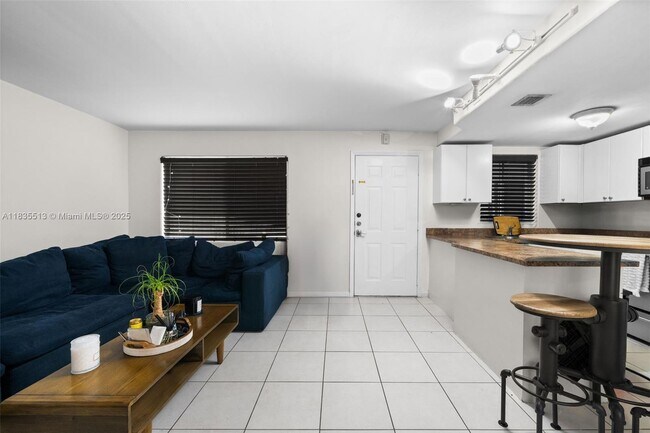 Foto del edificio - 3101 SW 27th Ave