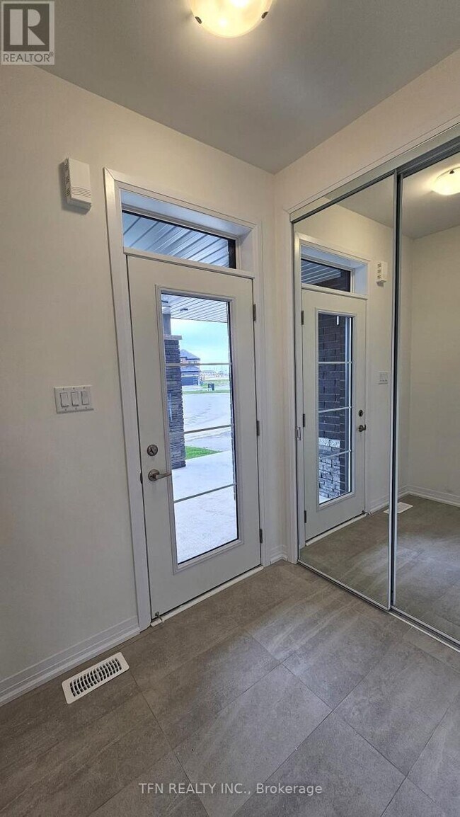 Photo du bâtiment - 15 Peach St