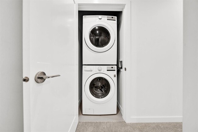 Building Photo - 7288-7188 188 St