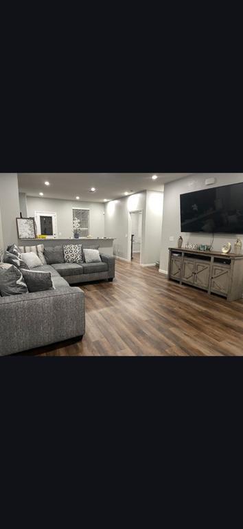 Foto principal - 12823 Clearcroft St