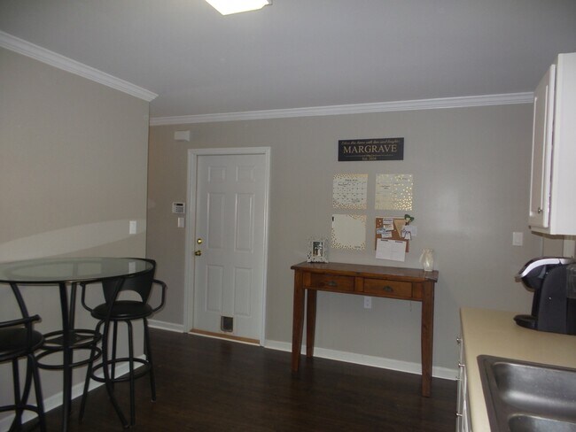 Building Photo - 7404 Creek Song Ct