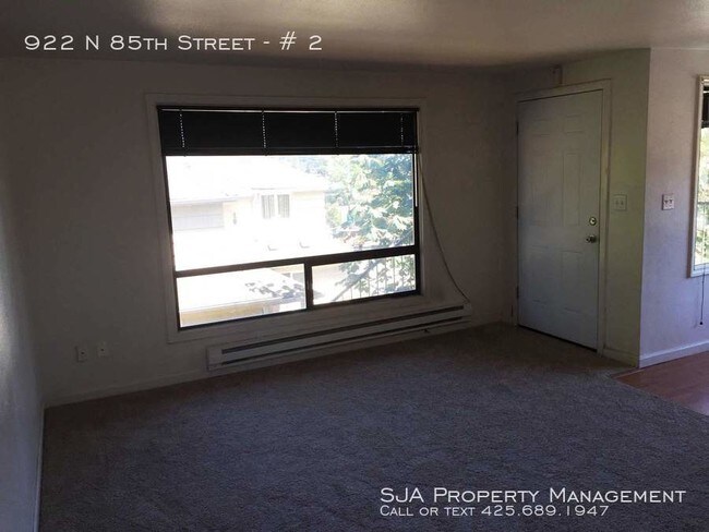 Foto del edificio - Cozy and Convenient Green Lake Apartment!