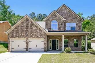 Building Photo - 11040 Southwood Dr