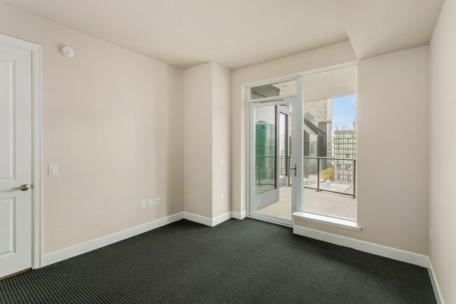 Building Photo - 1920 4th Ave