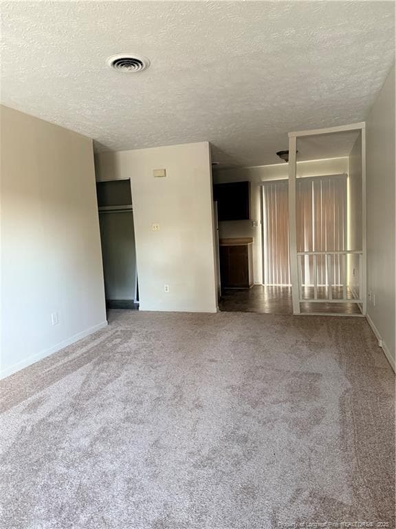 Building Photo - 7615 Jennings Ln