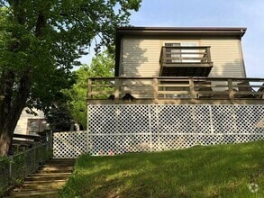 Building Photo - 133 Arthur Ave
