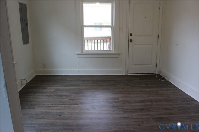 Foto del edificio - 2304 Raleigh St