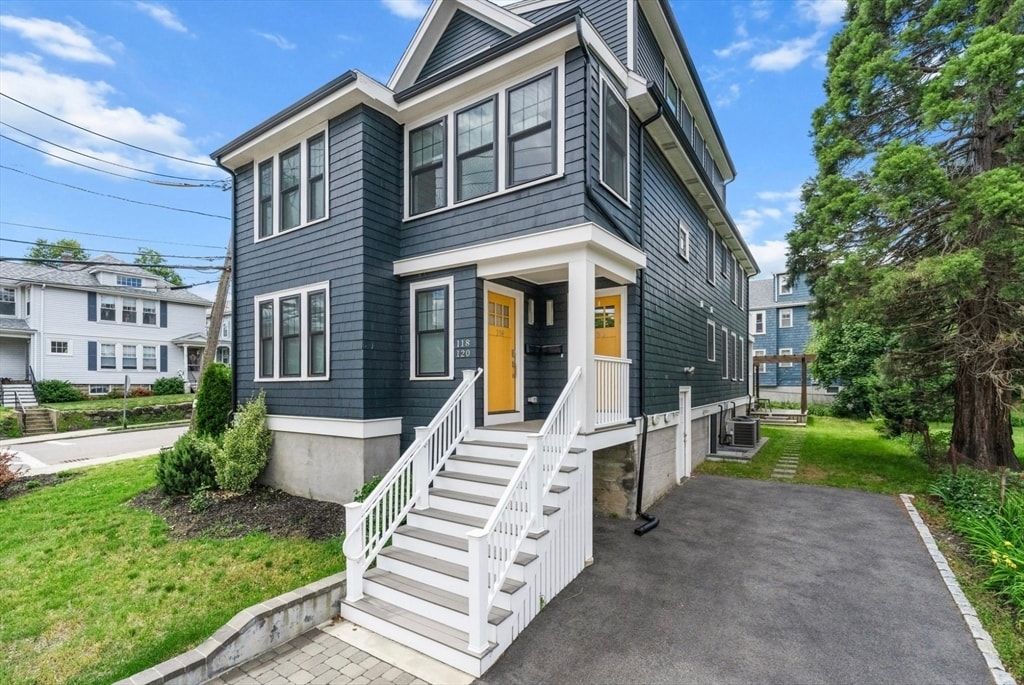 Primary Photo - 118 Spring St