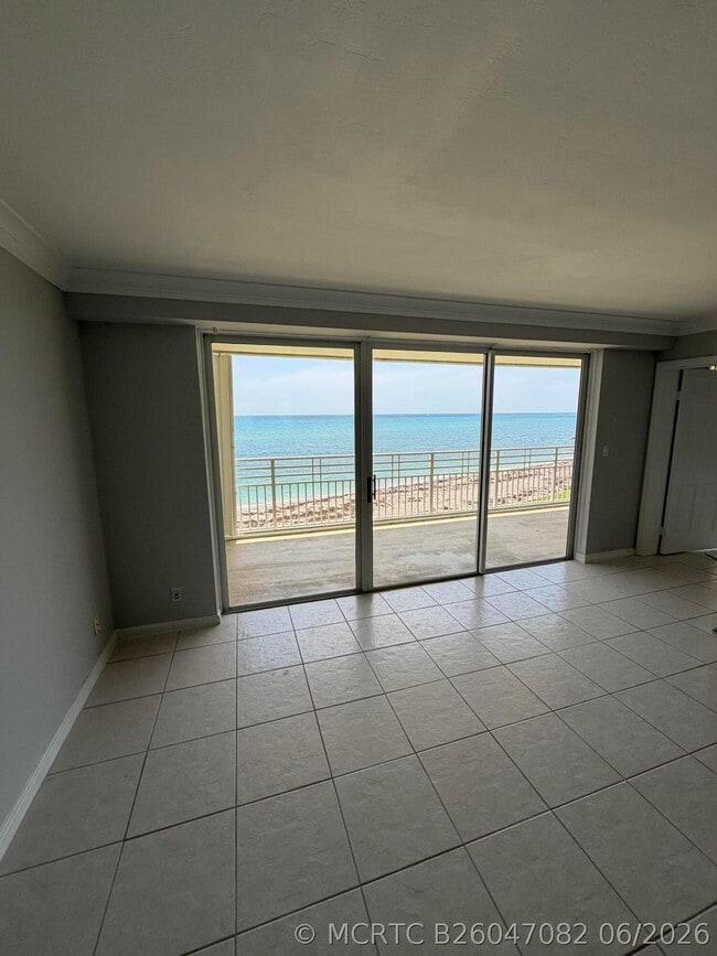 Building Photo - 350 S Beach Rd