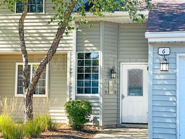 Foto del edificio - 6 N Victoria Ln