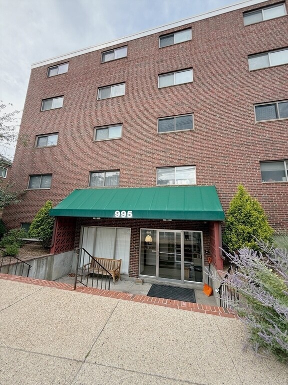 Building Photo - 995 Massachusetts Ave