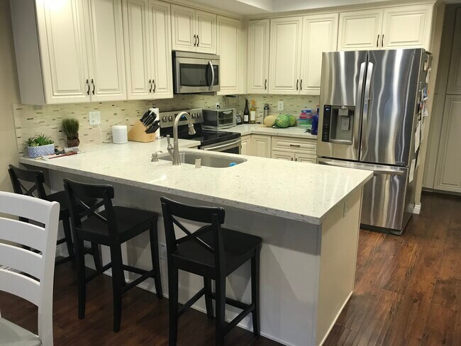 Foto del edificio - 5248 Edge Park Way