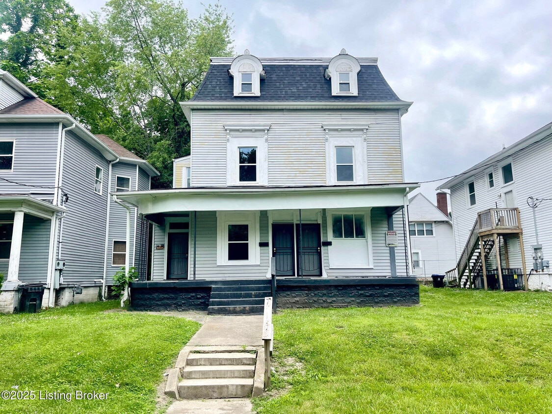 Foto principal - 4116 W Broadway
