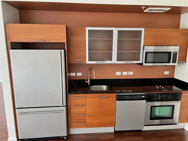 Foto del edificio - 3470 E Coast Ave