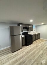 Building Photo - 1053 Huey St
