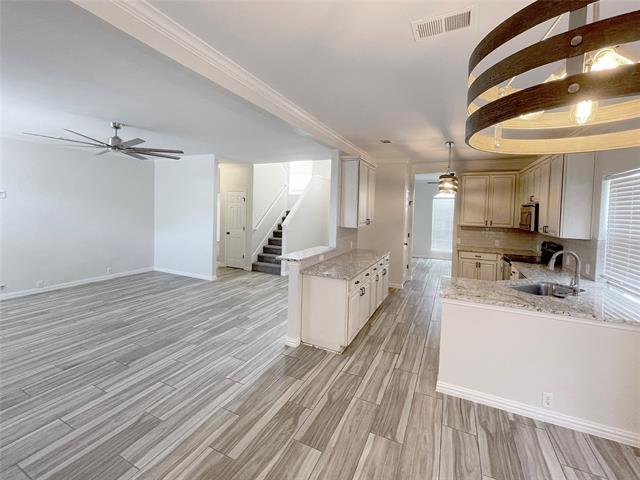 Foto del edificio - 11216 Clover Knoll Dr