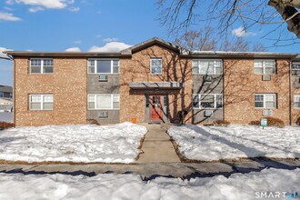 Building Photo - 100 Silliman St