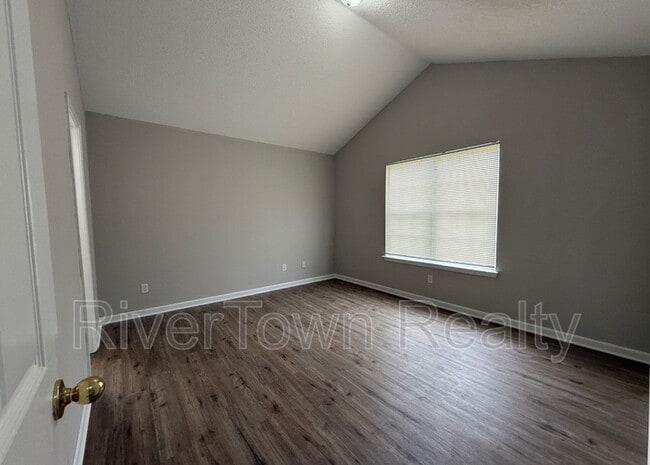Building Photo - 7986 Marsha Woods Dr