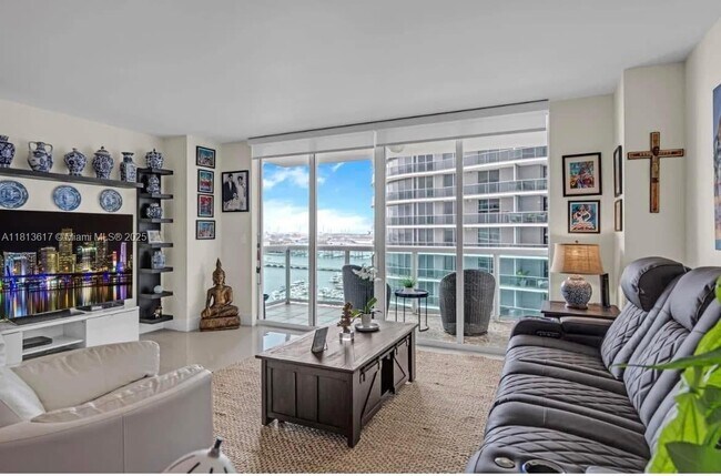 Foto del edificio - 1800 N Bayshore Dr