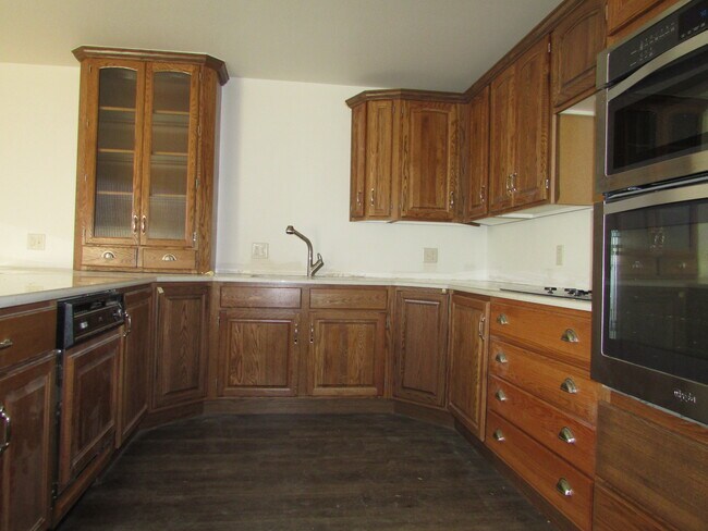 Foto del edificio - 1219 Kirkwood Dr