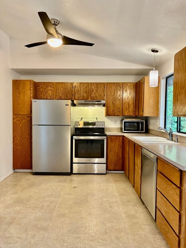 Foto del edificio - 8621 NE 142nd St