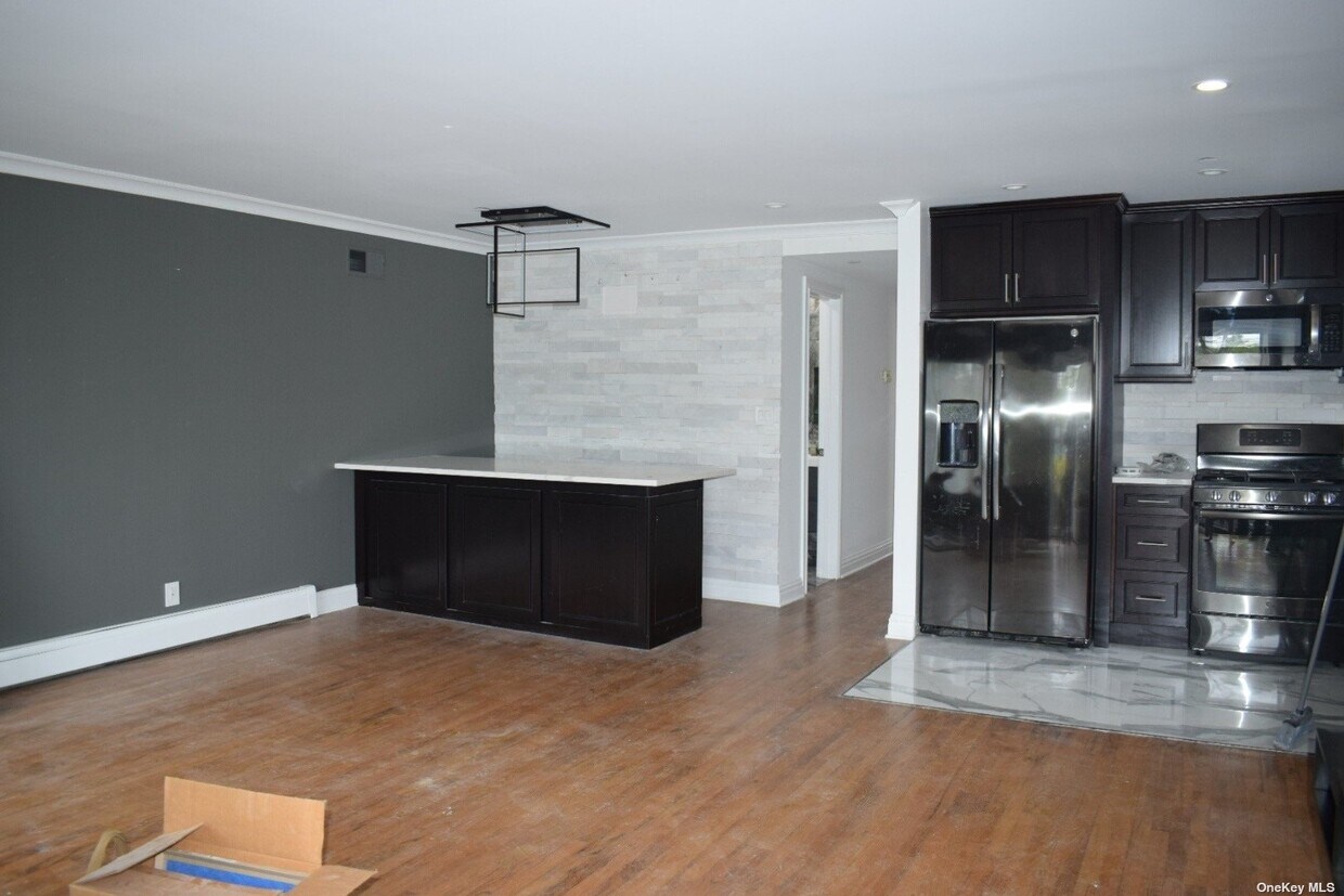 Foto principal - 102-22 1st St