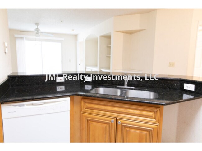 Foto del edificio - 2 bedroom 2nd story Condo in the Gate Bona Vista Community of Altamonte