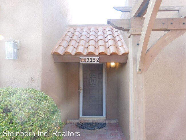 Foto del edificio - 3 br, 2 bath House - 2252 Laramie Dr.