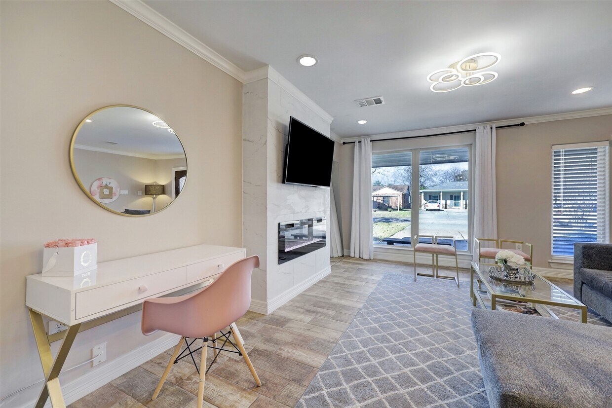 Foto del edificio - 9007 Beverly Hill St