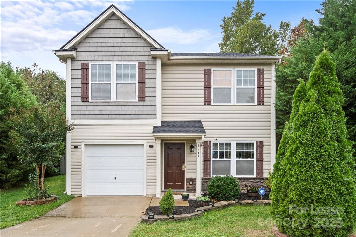 Foto principal - 1548 Logan Patrick Court