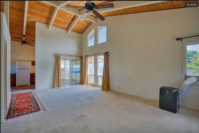 Foto del edificio - 27-103 Lali Pl