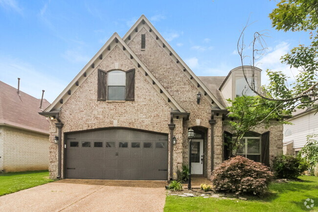 Building Photo - 450 Green Willow Cove