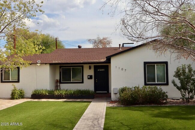Building Photo - 1107 W Turney Ave