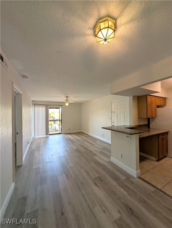 Building Photo - 2855 Winkler Ave