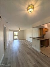 Building Photo - 2855 Winkler Ave