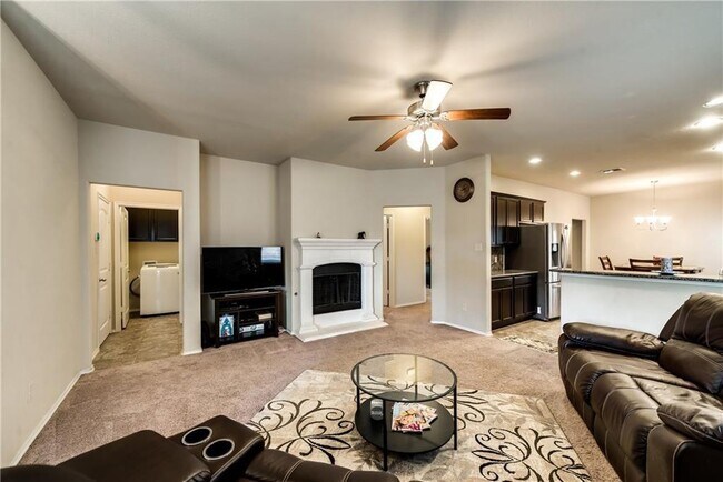 Building Photo - 9908 Pronghorn Rd
