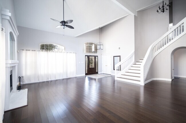 Building Photo - 12219 Chisholm Pass Dr