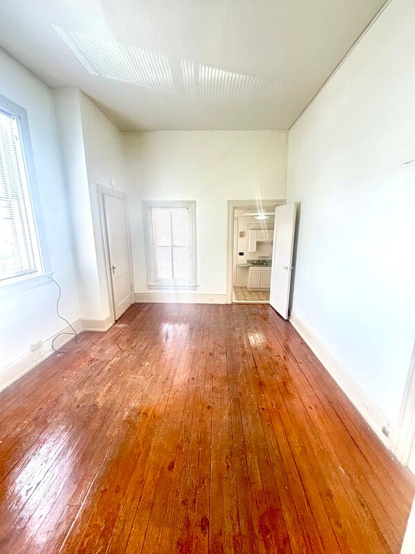 Foto del edificio - 942 Columbia Ave