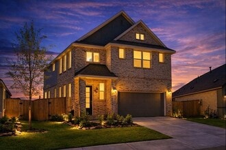 Building Photo - 6731 Iron Clover Dr