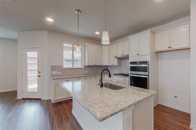 Foto del edificio - 2424 Mockingbird Ct